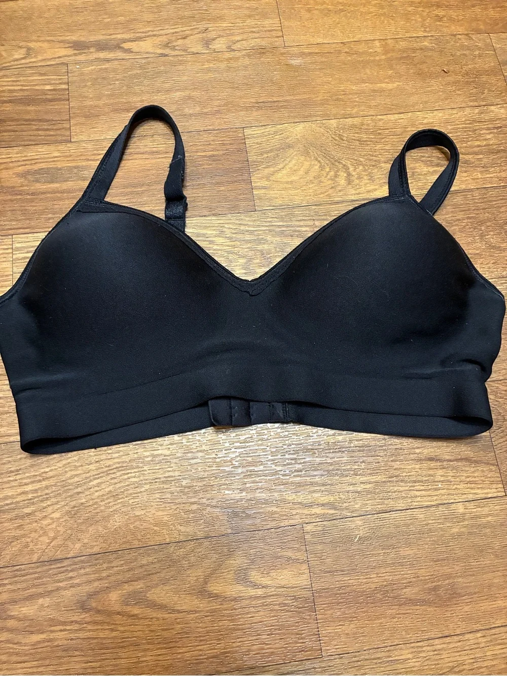 Hanes Everyday Seamless Black Comfort Bra Size Large